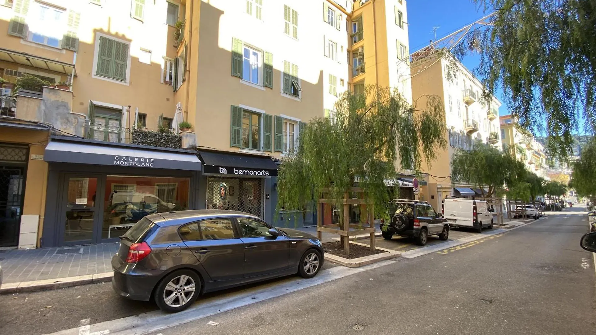 Apartman Lovely 2 Bdr Nice Harbor